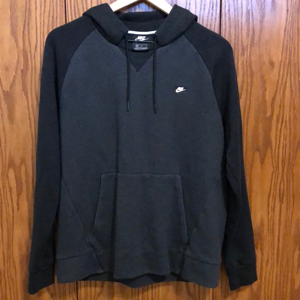 Medium, men’s, black and heather grey Nike sweatshirt with a hood.